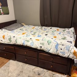 Twin Size Trundle Bed 
