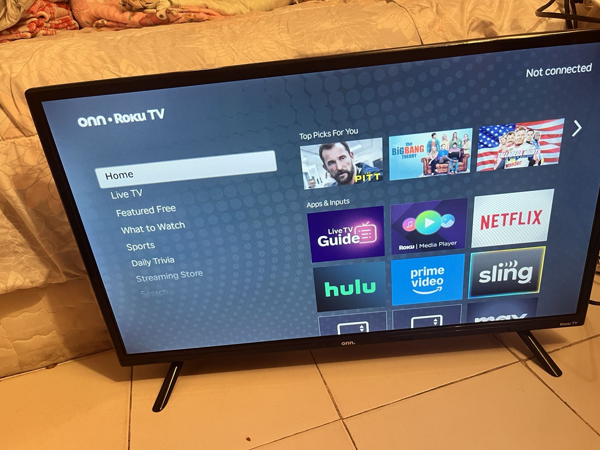 Roku ONN Tv 32”