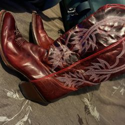 Cowboy Boots 
