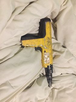 Simson concrete nailer