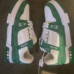 Louis Vuitton Trainer Green White Size 9.5