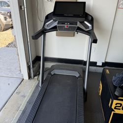 ProForm 9000 Treadmill 
