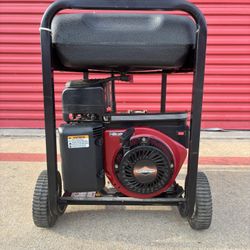Briggs and Stratton 5250 Watt Generator