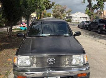 1999 Toyota Tacoma