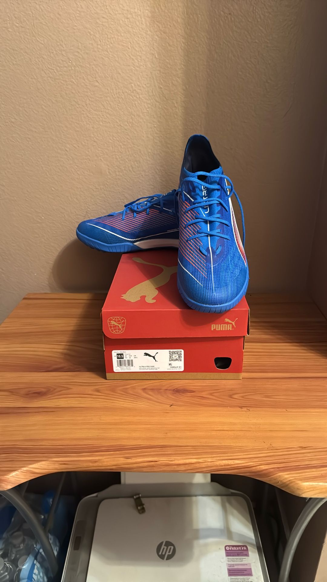 Puma Ultra 6 Pro Cage