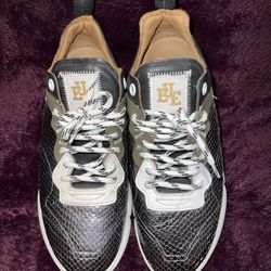 ESSEUTESSE Metallic Black & Gold Luxury Sneakers