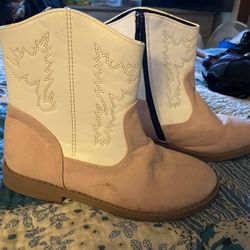 Kids Pink Boots Size 1.5-2