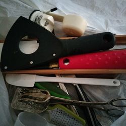 Free kitchen utensils