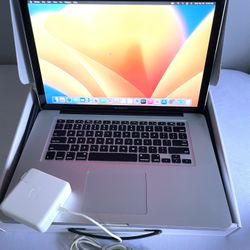 Apple Macbook Pro 15” Laptop i7 8GB RAM 320GB HD - Black Friday Sale