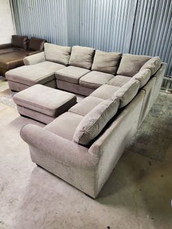 Brown Sectional Sofa With Extended Peice And Ottoman
