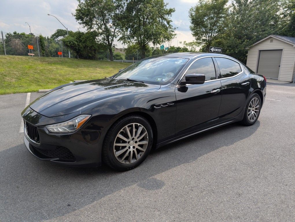 2014 MASERATI Ghibli Q4 Nice!!!! Well Serviced