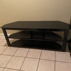 Tv stand 65”