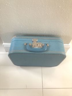 Maleta antique azul