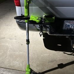 Green works 40V battery and charger  
