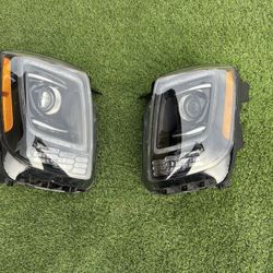 Kia Telluride Headlight 2020-2022, Kia Telluride Headlamp, OEM ORIGINAL KIA PART, $195 EACH SIDE 