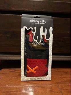 Aria baseball sliding mitt