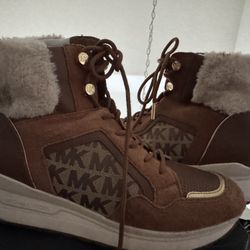 michael Kors boots size 10