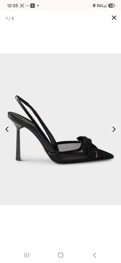 Prada Pumps