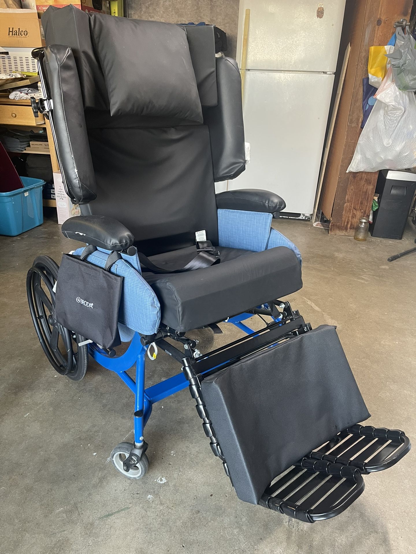 BRODA Tilting Wheelchair, Barely Used # V4-550 WC19