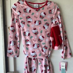 Holiday Hello Kitty PJ Set (New With Tags) Size 10/12