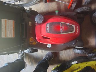 Honda GCV170 Gas Push Lawn Mower