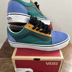 Old School Vans Men’s Size 6