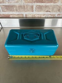 Vintage JC Higgins tackle box