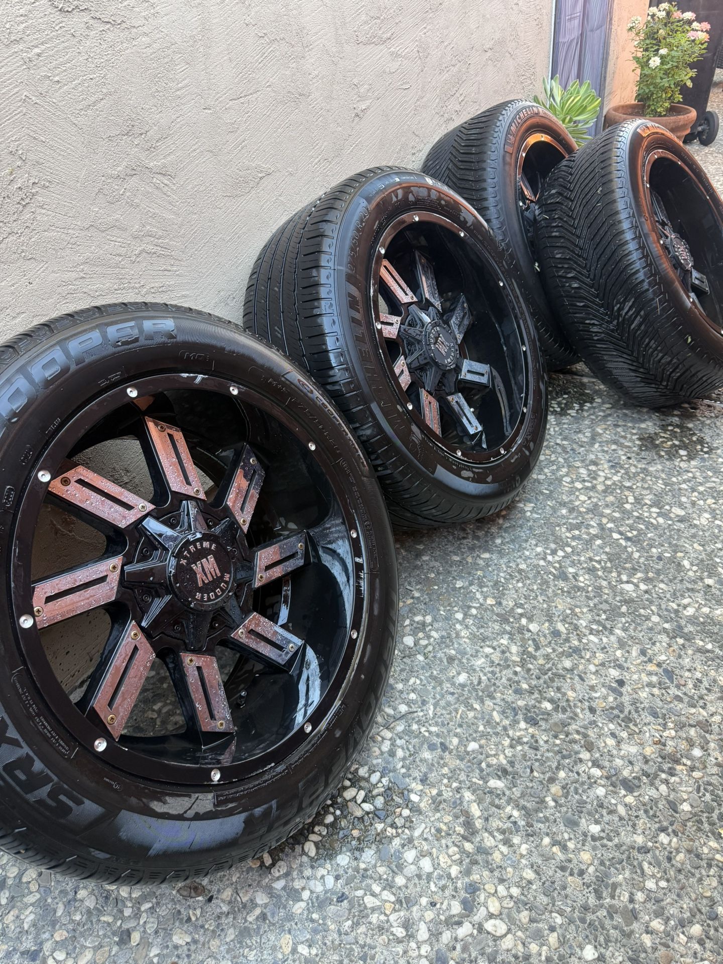 Rims 20s 6 lug universal
