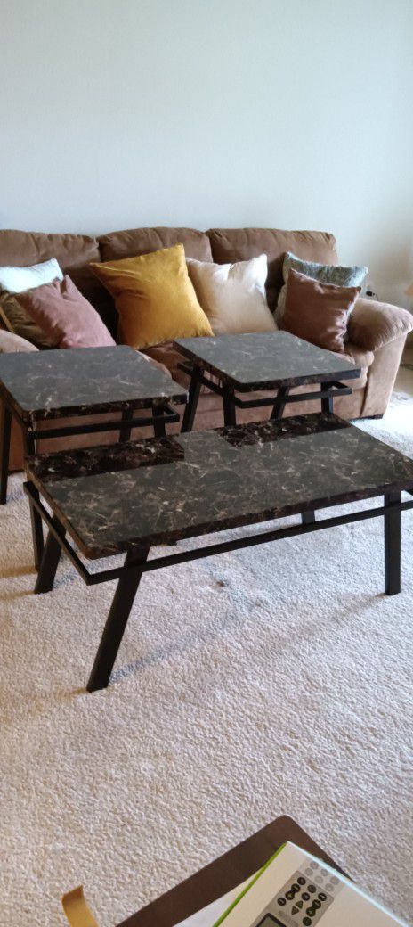 Coffee table with 2  End  sets