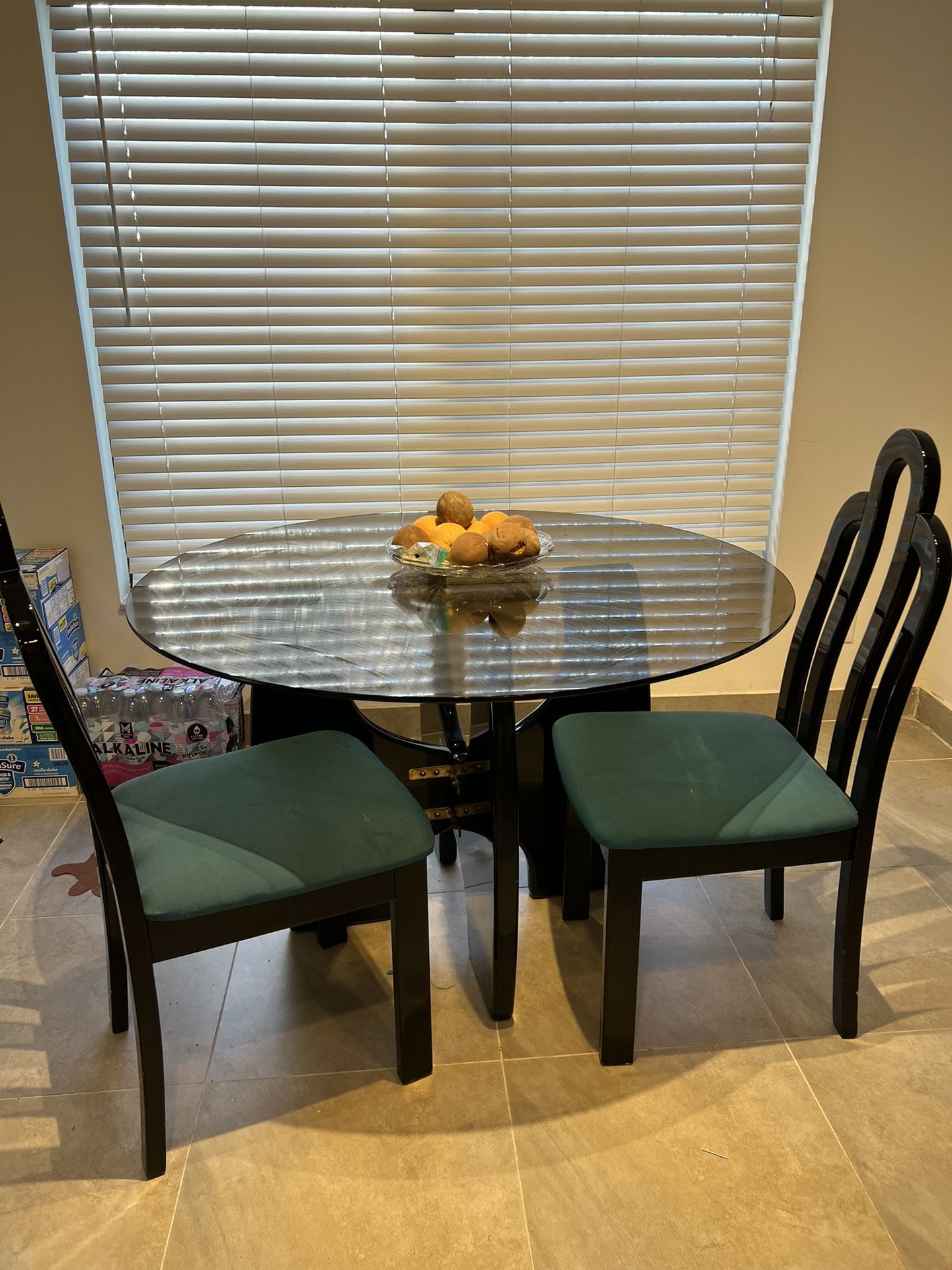 Breakfast Table