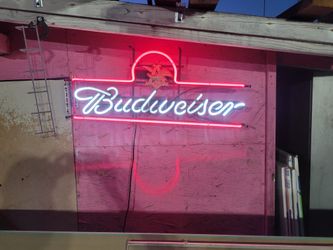 Old School Neon Sigh