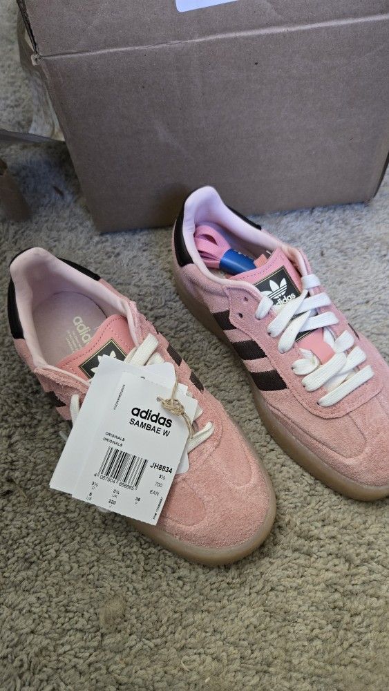 Brand New Adidas SAMBAE W Pink Suede (Women’s Size 5)