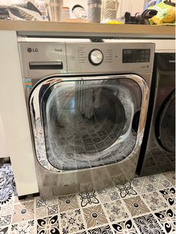 LG Smart Washer - Great Condition Washing Machine