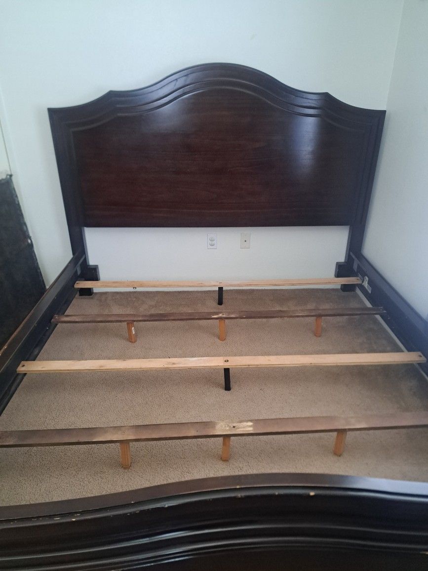Calking Bed Frame