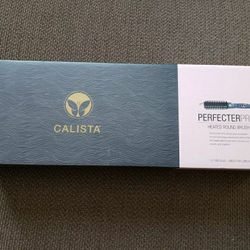 Brand new Calista Heated round brush