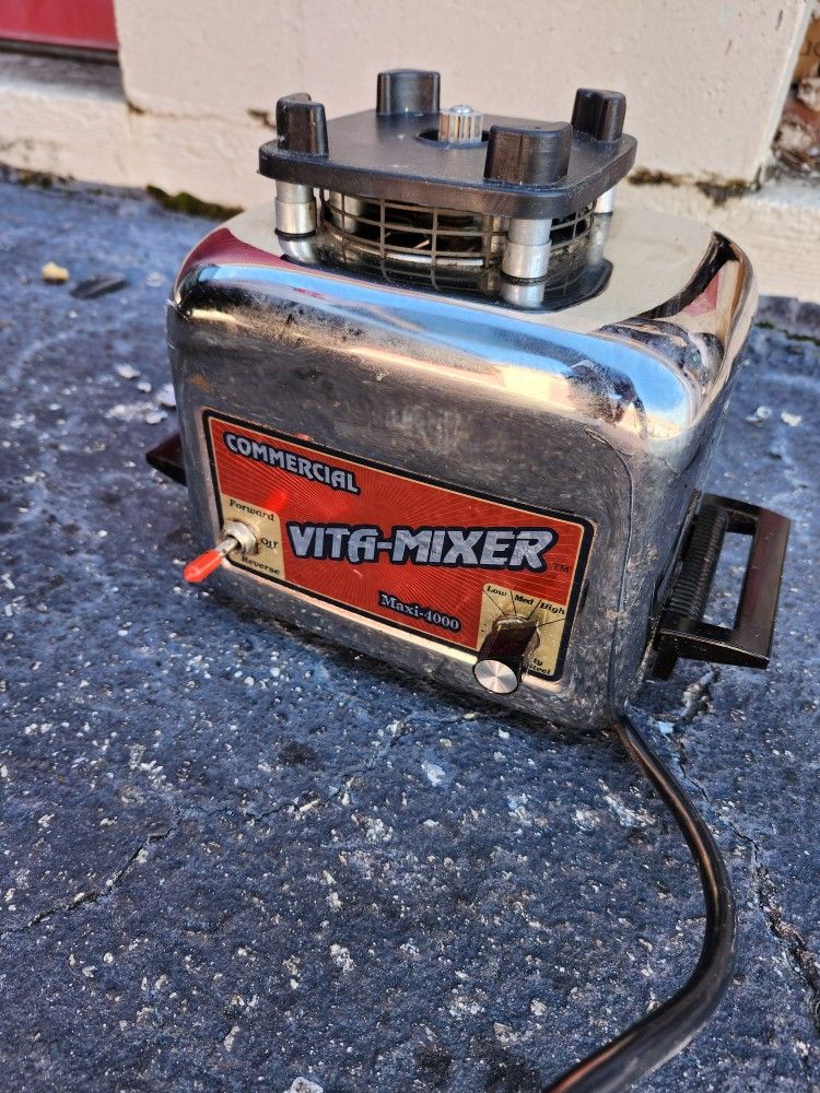Vintage Vitamix Commercial Vita-Mixer Maxi-4000 Stainless (BASE Only) Works