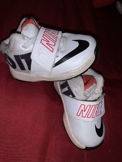 Nike 5c toddler boy shoes