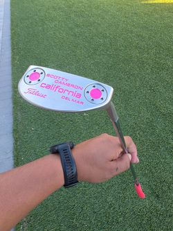 Scotty Cameron California Del Mar Official Custom Shop Pink Putter + Headcover