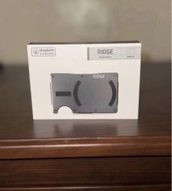 Ridge RFID Blocking Wallet MagSafe  Compatible 