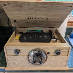 Victrola Record Player Radio