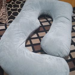 Pregnancy  Pillow 