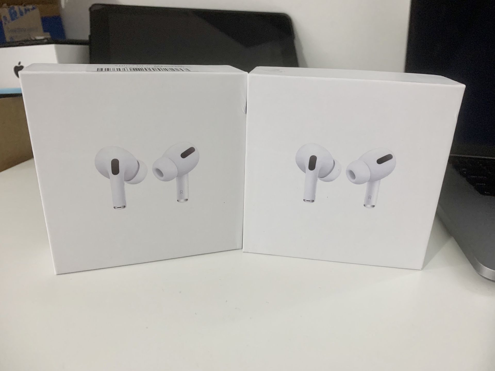 Earpods pro Bluetooth 5.0 🔥buy 1 get 1 free🔥
