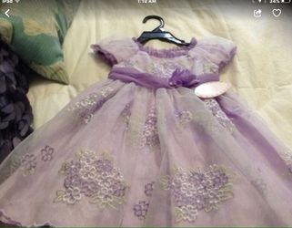 Toddler Girl's dress size 3 in purple New with tags