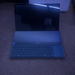 Asus Zenbook Pro Duo 15 Laptop