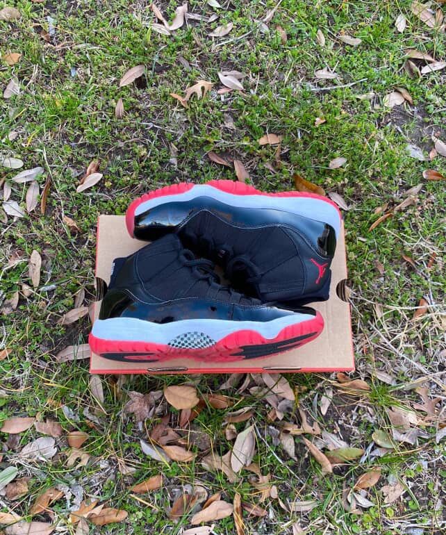 Air Jordan 11 Bred