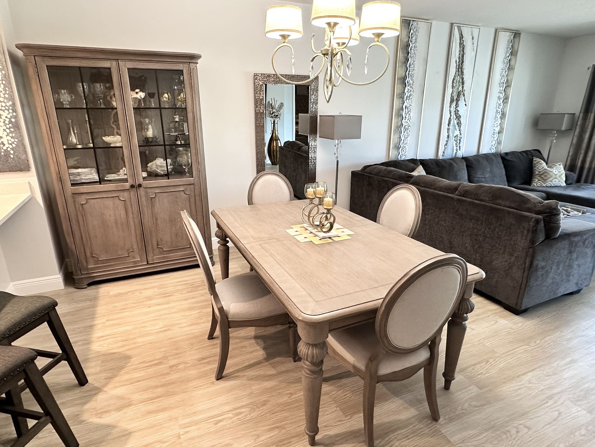 Beautiful Dining Set