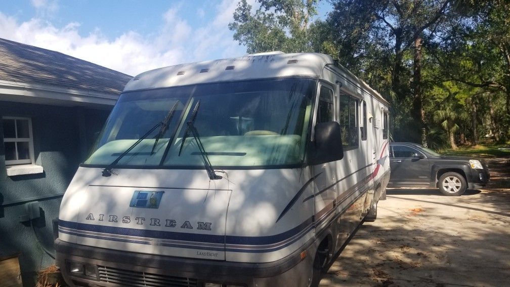 1996 Airstream Landyacht