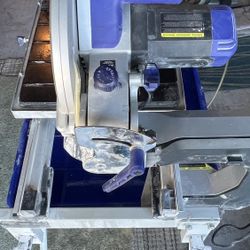 Kobalt 15.0-Amp 10-in-Blade Sliding Table Tile Saw