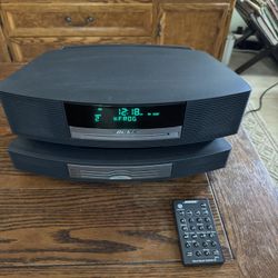 Bose Wave Music System III CD AM/FM Radio With Multi-CD Changer 