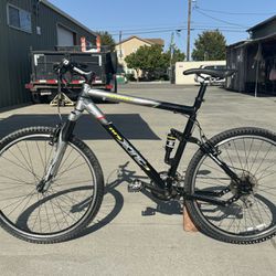 Giant nrs XTC3 Full Suspension Small 21” Mountain Bike 26” Wheels 